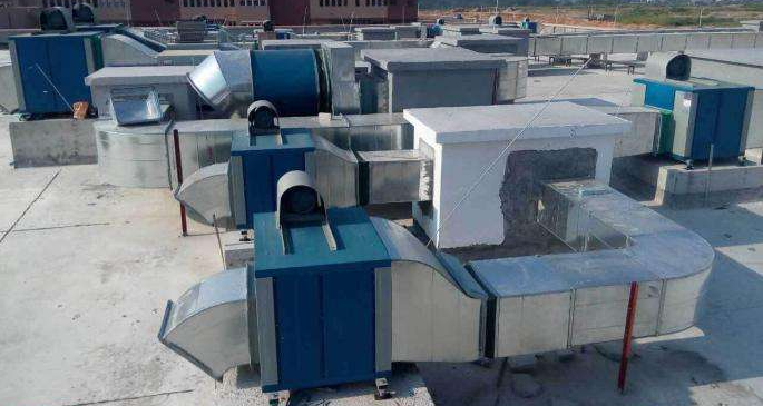 風(fēng)機安裝現(xiàn)場效果圖 風(fēng)機安裝現(xiàn)場效果圖